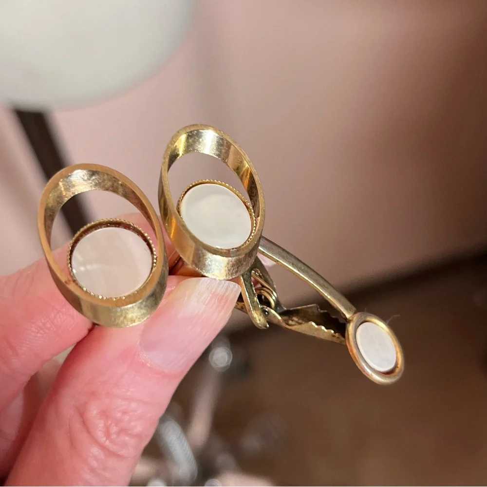 Vintage 1940’s Gold Art deco Mother of Pearl MCM oversized Cuff Link Set